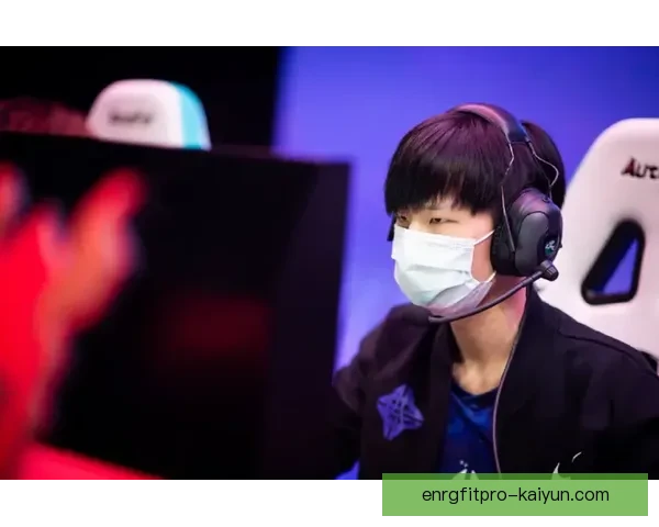 孔德边后卫状态回暖，近期表现稳健引人关注