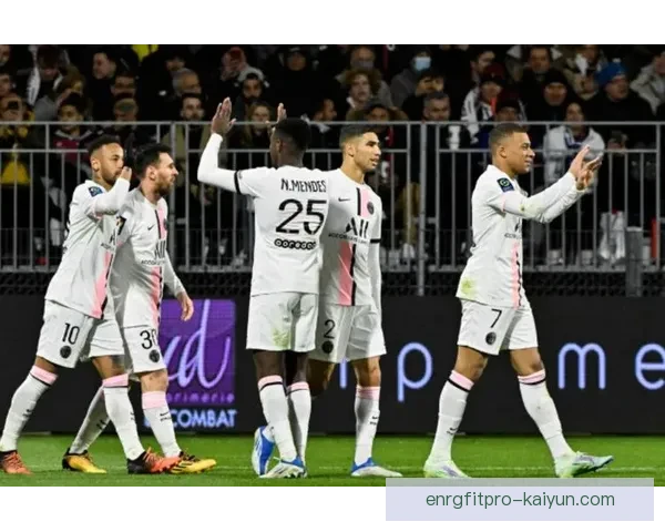 足球赛季盘点：各联赛争冠与保级形势走势清晰